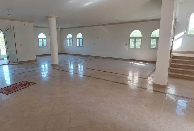 8396354 - Property Image 2