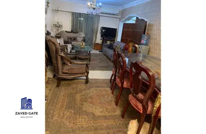 شقة - 3 غرف نوم - 2 حمامات للبيع في حدائق المهندسين - الحي الرابع - الشيخ زايد - الجيزة