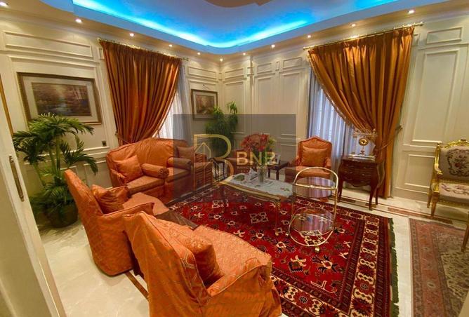 8233902 - Property Image 2