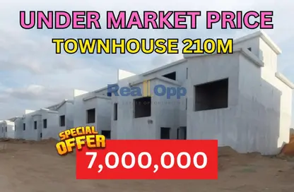 Townhouse - 3 Bedrooms - 4 Bathrooms for sale in Creek Town - The 1st Settlement - New Cairo City - Cairo