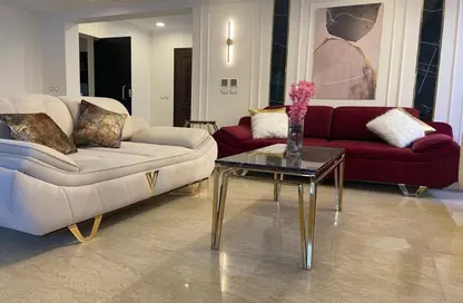 فيلا - 5 غرف نوم - 6 حمامات للايجار في ميفيدا - كمبوندات التجمع الخامس - التجمع الخامس - مدينة القاهرة الجديدة - القاهرة