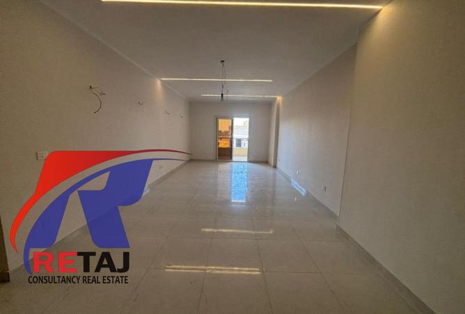 7920425 - Property Main Image