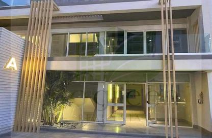 Apartment - 2 Bedrooms - 2 Bathrooms for sale in Mountain View iCity - 5th Settlement Compounds - The 5th Settlement - New Cairo City - Cairo