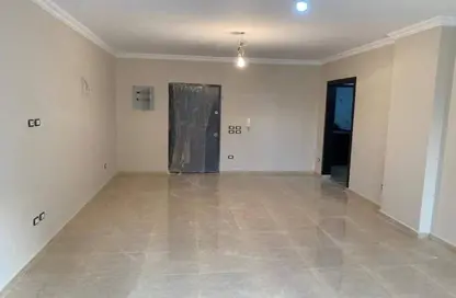 Apartment - 3 Bedrooms - 2 Bathrooms for sale in Al Khamayel city - Sheikh Zayed Compounds - Sheikh Zayed City - Giza