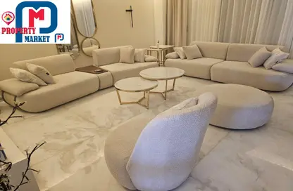 Villa - 4 Bedrooms - 3 Bathrooms for rent in Hyde Park - 5th Settlement Compounds - The 5th Settlement - New Cairo City - Cairo