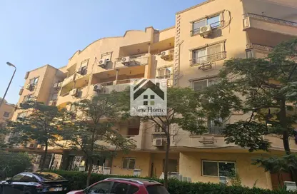 Apartment - 3 Bedrooms - 2 Bathrooms for sale in 7th Sector - Zahraa El Maadi - Hay El Maadi - Cairo