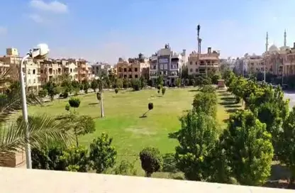 Apartment - 3 Bedrooms - 2 Bathrooms for sale in Al Narges - New Cairo City - Cairo
