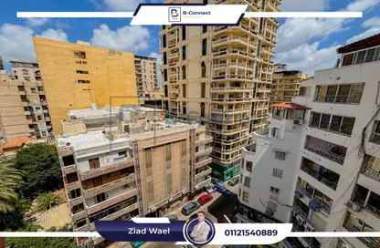 شقة - 3 غرف نوم - 3 حمامات للبيع في لوران - حي شرق - الاسكندرية