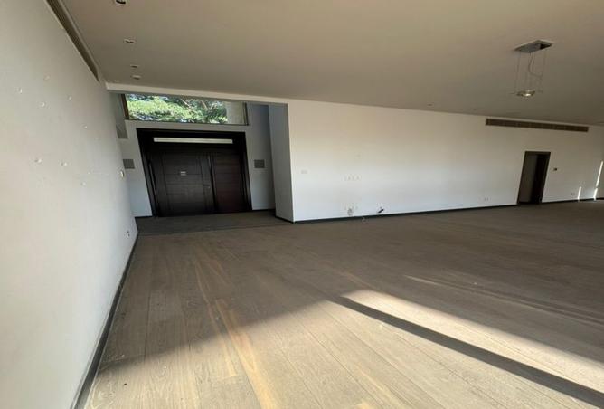 8044063 - Property Image 3