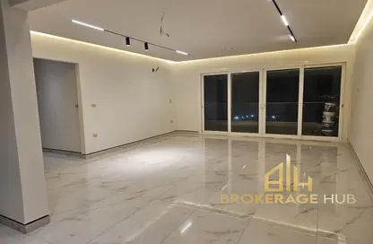 (بنتهاوس  (روف - 3 غرف نوم - 4 حمامات للايجار في ماونتن فيو اى سيتي - كمبوندات التجمع الخامس - التجمع الخامس - مدينة القاهرة الجديدة - القاهرة
