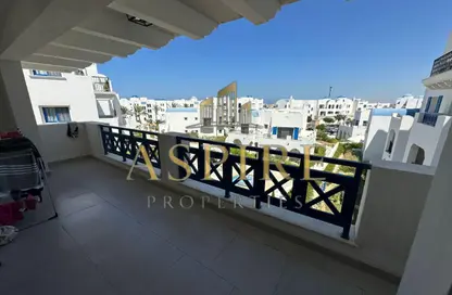 شاليه - 3 غرف نوم - 3 حمامات للبيع في مراسي - سيدي عبد الرحمن - الساحل الشمالي