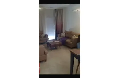 (بنتهاوس  (روف - 3 غرف نوم - 3 حمامات للبيع في مون ريزيدنس - فيفث سكوير - التجمع الخامس - مدينة القاهرة الجديدة - القاهرة