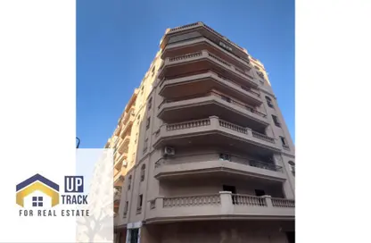 Apartment - 2 Bedrooms - 2 Bathrooms for sale in Nasr City - Cairo