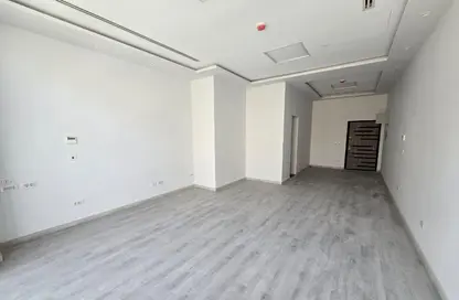 Office Space - Studio - 1 Bathroom for rent in Hayati Residence - North Investors Area - New Cairo City - Cairo