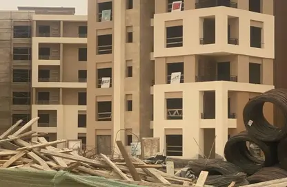 Apartment - 1 Bedroom - 2 Bathrooms for sale in Tag Sultan - Ring Road - Cairo