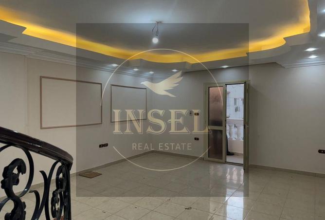 8089677 - Property Image 3