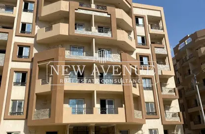 Apartment - 3 Bedrooms - 2 Bathrooms for sale in New Cairo City - Cairo
