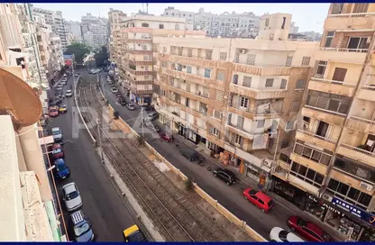 شقة - 3 غرف نوم - 2 حمامات للبيع في شارع مسجد الهدايه - سابا باشا - حي شرق - الاسكندرية