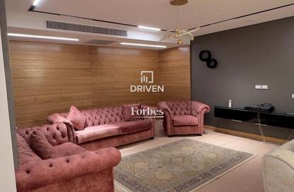 Villa - 5 Bedrooms - 5 Bathrooms for sale in Upville - Cairo Alexandria Desert Road - 6 October City - Giza