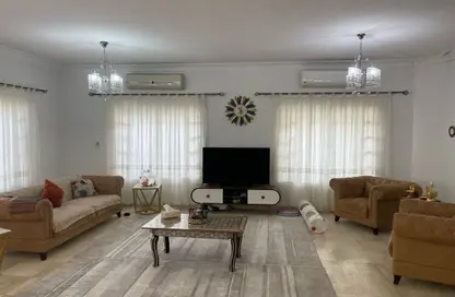 فيلا - 4 غرف نوم - 3 حمامات للايجار في امتداد الرحاب - الرحاب - مدينة القاهرة الجديدة - القاهرة