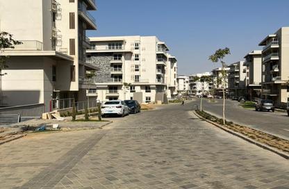 Apartment - 2 Bedrooms - 2 Bathrooms for sale in Mountain View iCity - 5th Settlement Compounds - The 5th Settlement - New Cairo City - Cairo