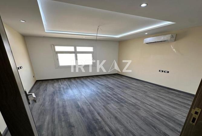 8102544 - Property Image 2