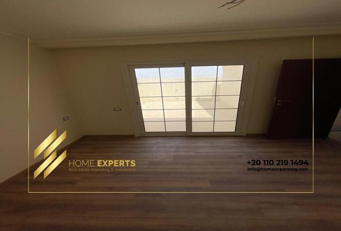 8035318 - Property Image 3