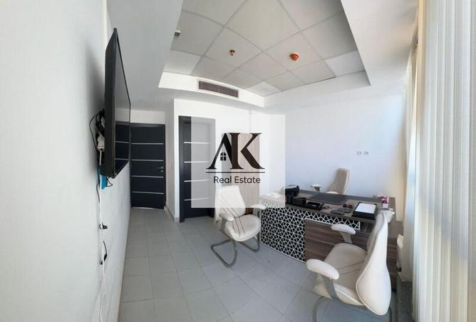 7953111 - Property Main Image