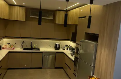 تاون هاوس - 5 غرف نوم - 5 حمامات للايجار في جولز - طريق مصر اسكندرية الصحراوي - مدينة 6 أكتوبر - الجيزة تاون هاوس - 5 غرف نوم - 5 حمامات للايجار في جولز - طريق مصر اسكندرية الصحراوي - مدينة 6 أكتوبر - الجيزة