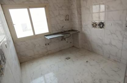 Apartment - 3 Bedrooms - 2 Bathrooms for rent in Touristic 1 - Northern Expansions - 6 October City - Giza