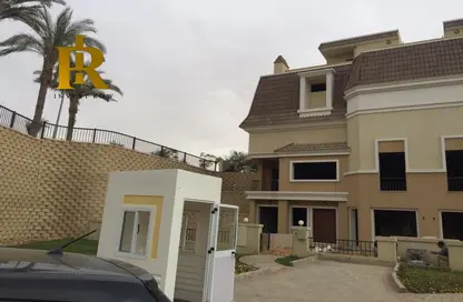 Apartment - 3 Bedrooms - 3 Bathrooms for sale in Suez Road - New Cairo City - Cairo