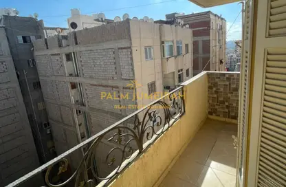 Apartment - 2 Bedrooms - 1 Bathroom for sale in Al Nasr St. - Smouha - Hay Sharq - Alexandria