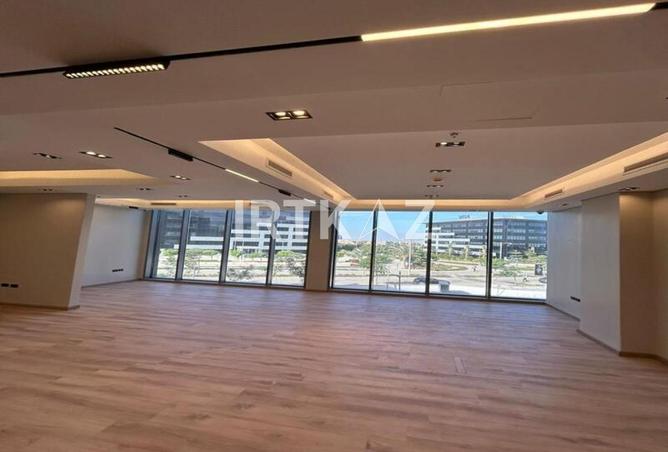 8443497 - Property Image 2