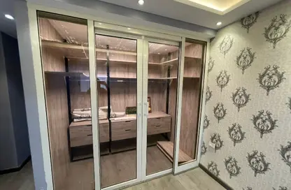 Office Space - Studio - 2 Bathrooms for rent in Ismail Al Kabbany St. - 1st Zone - Nasr City - Cairo