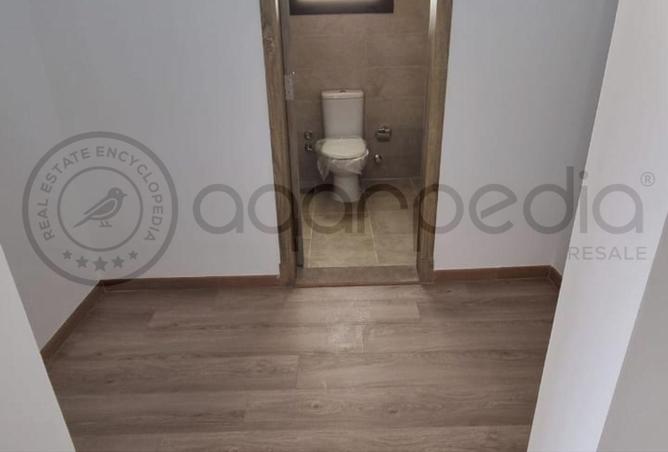 8205622 - Property Image 2