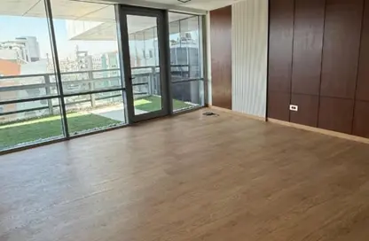 Office Space - Studio - 4 Bathrooms for rent in V90 - North Teseen St. - The 5th Settlement - New Cairo City - Cairo