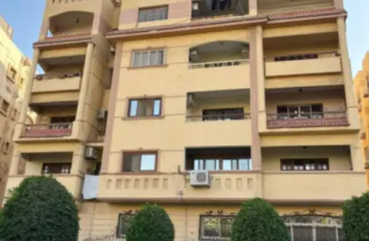 شقة - 8 غرف نوم - 3 حمامات للايجار في الحي الخامس - التجمع الخامس - مدينة القاهرة الجديدة - القاهرة شقة - 8 غرف نوم - 3 حمامات للايجار في الحي الخامس - التجمع الخامس - مدينة القاهرة الجديدة - القاهرة