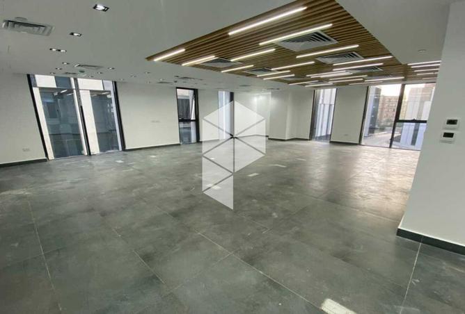 8318046 - Property Image 2