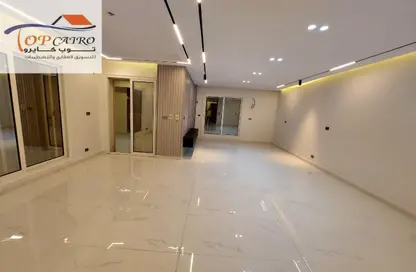 Apartment - 3 Bedrooms - 3 Bathrooms for sale in Madinaty - Cairo