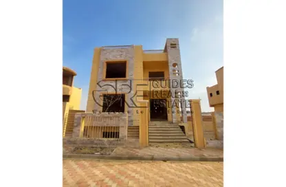 Villa - 6 Bedrooms - 5 Bathrooms for sale in Green City - 6 October City - Giza
