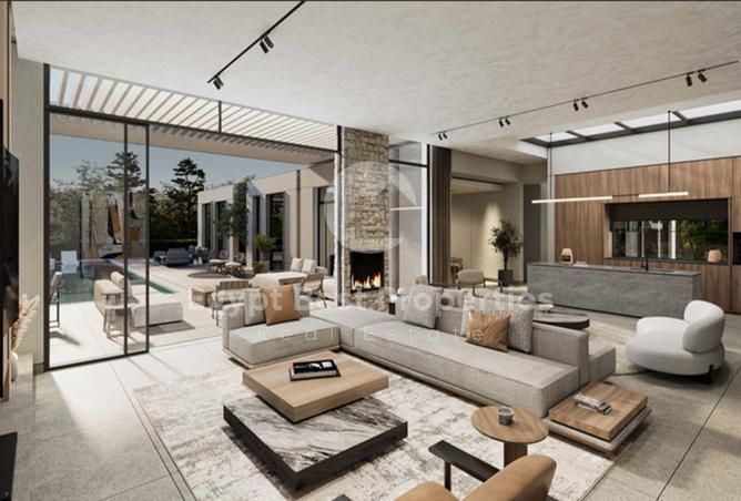 8166300 - Property Image 3