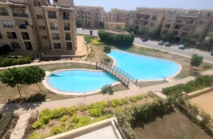 Apartment - 3 Bedrooms - 2 Bathrooms for sale in Stone Residence - 5th Settlement Compounds - The 5th Settlement - New Cairo City - Cairo