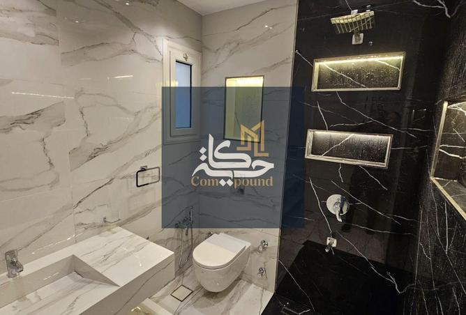 8389710 - Property Image 2