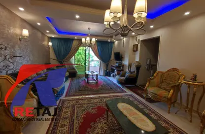 شقة - 2 غرف نوم - 1 حمام للايجار في شارع الدكتور حسن حامد - المنطقة التاسعة - مدينة نصر - القاهرة