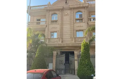 Duplex - 6 Bedrooms - 4 Bathrooms for sale in El Banafseg Apartment Buildings - El Banafseg - New Cairo City - Cairo