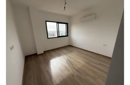 شقة - 2 غرف نوم - 2 حمامات للبيع في مون ريزيدنس - فيفث سكوير - التجمع الخامس - مدينة القاهرة الجديدة - القاهرة