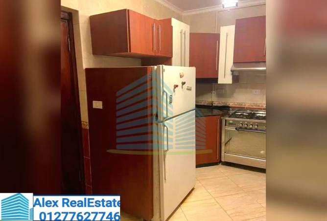 7989444 - Property Image 3