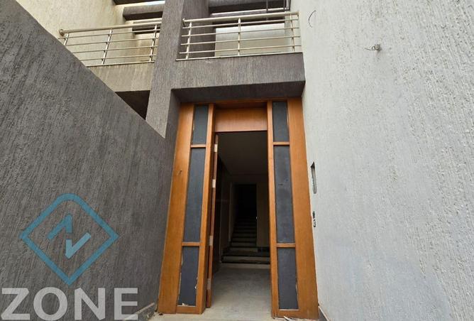 8256375 - صورة العقار 3