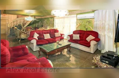 شقة - 3 غرف نوم - 2 حمامات للايجار في طريق الجيش - رشدي - حي شرق - الاسكندرية