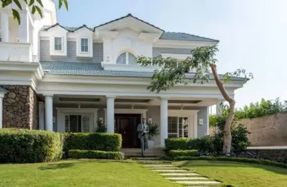 Townhouse - 4 Bedrooms - 4 Bathrooms for sale in Mountain View October Park - 6th District - 6 October City - Giza